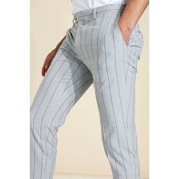 New Boohoo 32R 30 Light Gray Pinstriped‎ Skinny Dress Pants Slacks Tailored - Picture 1 of 7